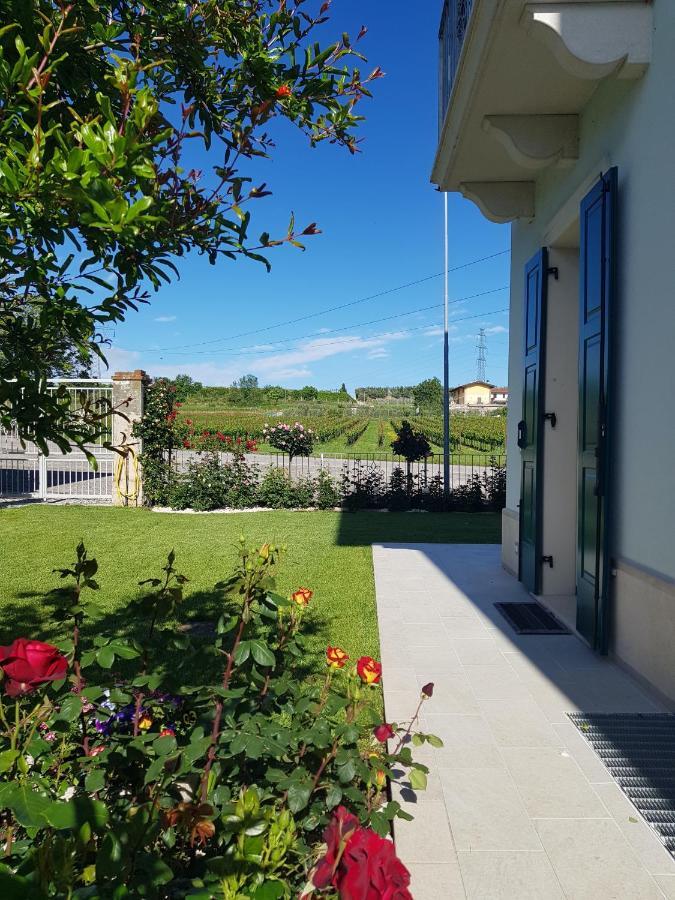 Roseto Holidays Azzurro Couette-café *