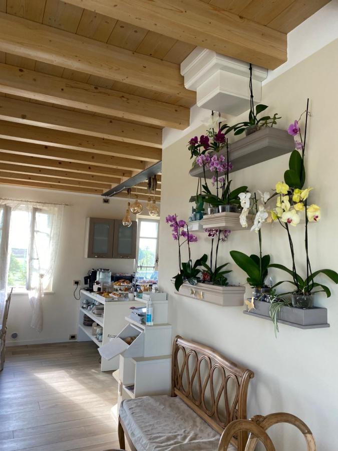 Roseto Holidays Azzurro Couette-café *